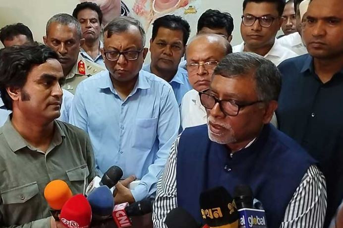 মশা মারার ওষুধে পরিবর্তন আনতে হবে: স্বাস্থ্যমন্ত্রী