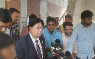 আপনাদের কারণে রাষ্ট্রদূতরা মাতুব্বরি করেন: সাংবাদিকদের পররাষ্ট্রমন্ত্রী 
