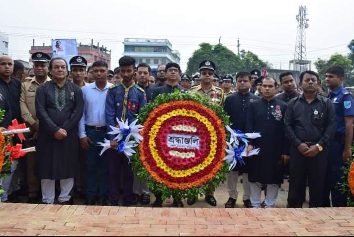 ফরিদপুরে জেলা ও বিভিন্ন উপজেলায় জাতীয় শোক দিবস পালিত 