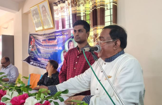 যুবলীগের সদস্য সংগ্রহ ও নবায়ন কার্যক্রমের উদ্বোধন করলেন খাদ্যমন্ত্রী