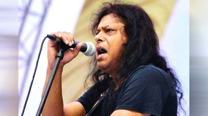 বিশ্ববিদ্যালয় দিবসে জেমসকে আনতে চায় না জবি প্রশাসন