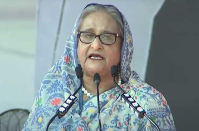 আ.লীগ দেশের মানুষের কল্যাণে কাজ করে : প্রধানমন্ত্রী