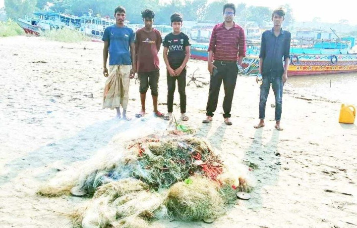 চরভদ্রাসনে ৬ হাজার মিটার কারেন্ট জাল জব্দ