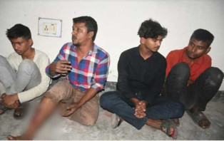 কুকুরের মাংস দিয়ে তৈরি হতো বিরিয়ানি