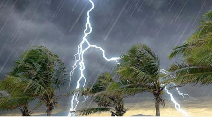 ৭ অঞ্চলে বজ্রবৃষ্টির আভাস, অন্যত্র মেঘলা আকাশ