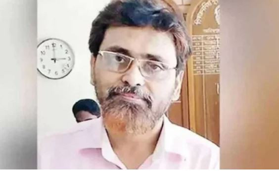  যৌন হয়রানি : ভিকারুননিসার শিক্ষক মুরাদ রিমান্ডে
