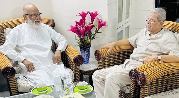 খন্দকার মোশাররফকে দেখতে গেলেন মির্জা ফখরুল
