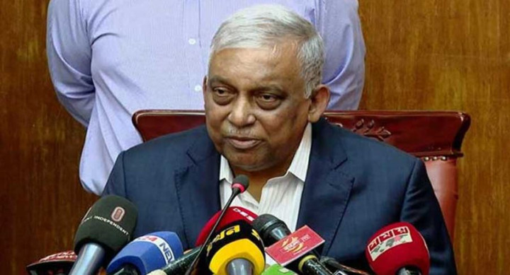 সাবেক সেনাপ্রধানের ওপর নিষেধাজ্ঞা নিয়ে যা বললেন স্বরাষ্ট্রমন্ত্রী