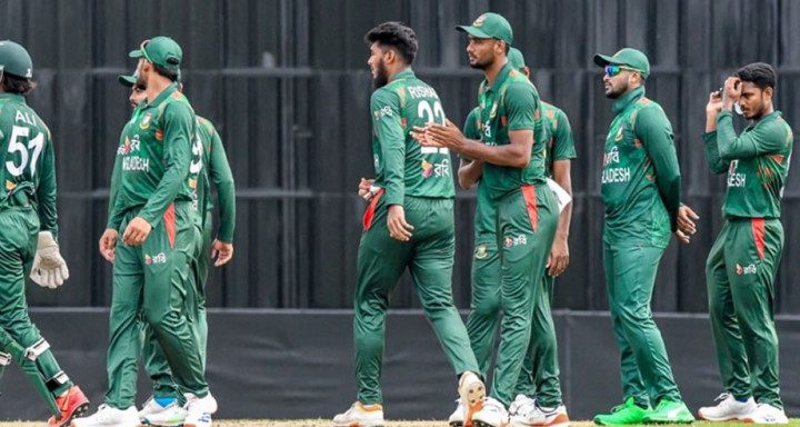 দশ উইকেটের দাপুটে জয়ে হোয়াইটওয়াশ এড়ালো বাংলাদেশ