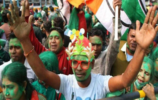 পশ্চিমবঙ্গে তৃণমূলের বড় জয়, বিজেপির ধস