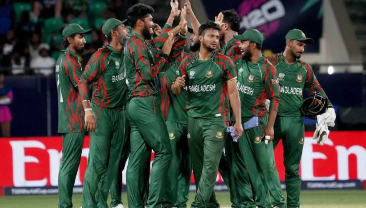 আফগানদের ১১৫ রানে থামিয়ে সেমিফাইনালের স্বপ্ন দেখছে টাইগাররা