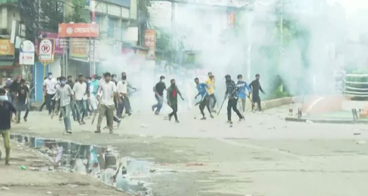 সারাদেশে অসহযোগ আন্দোলনের সংঘর্ষে নিহত ৬১