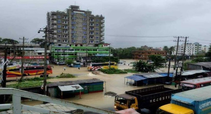 পানির নিচে ঢাকা-চট্টগ্রাম মহাসড়ক