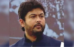 ককটেল বিস্ফোরণের ঘটনায় নিক্সনসহ ৫৯ জনের নামে মামলা