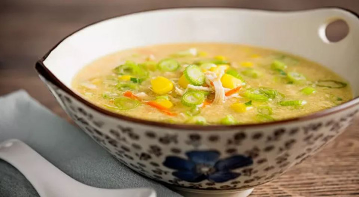 বাসায় সহজেই বানিয়ে নিন বাঁধাকপির স্যুপ