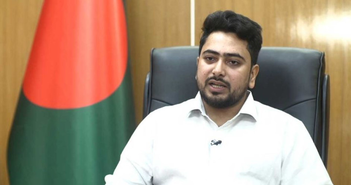 উপদেষ্টা পরিষদ থেকে পদত্যাগ করলেন নাহিদ