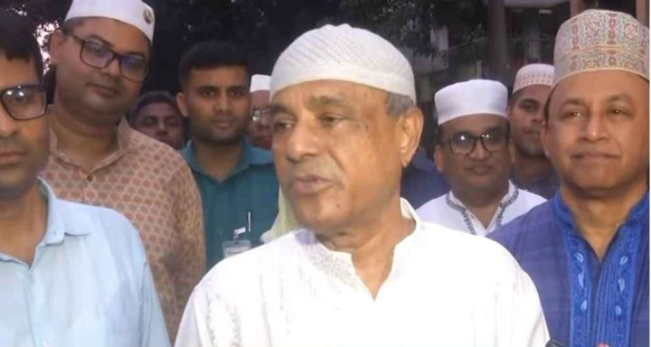 বাজার অস্থিতিশীলকারীদের বিরুদ্ধেই কঠোর হবে সরকার: স্বরাষ্ট্র উপদেষ্টা