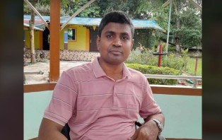  হাজিগঞ্জ বাজারের বিভিন্ন ব্যাংকের নিরাপত্তা জোরদারে ওসি রজিউল্লাহ'র তদারকি