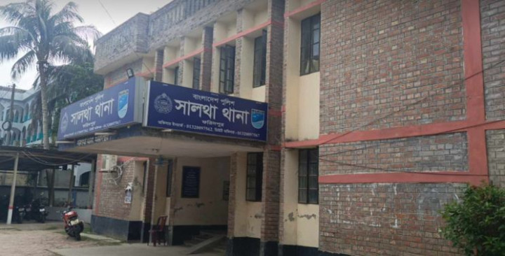 সালথায় অটোরিকশা থেকে লাফ দিয়ে ভারসাম্যহীন নারীর মৃত্যু