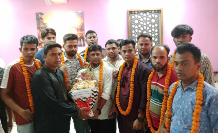 সালথায় আরাফাত রহমান কোকো স্মৃতি সংসদ কমিটি 