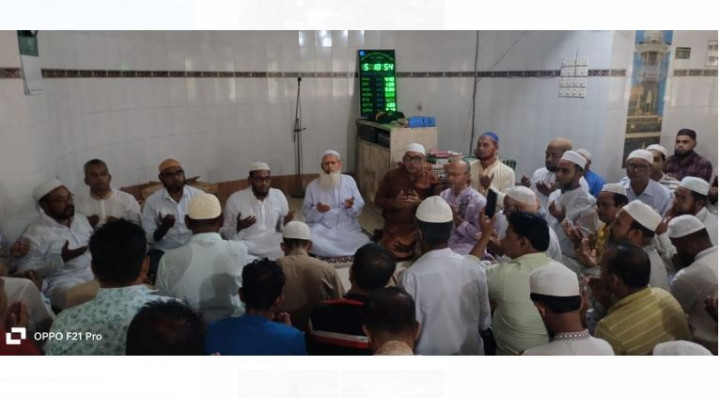 সদরপুরে জিয়াউর রহমানের শাহাদত বার্ষিকী উপলক্ষে দোয়া ও মিলাদ মাহফিল 