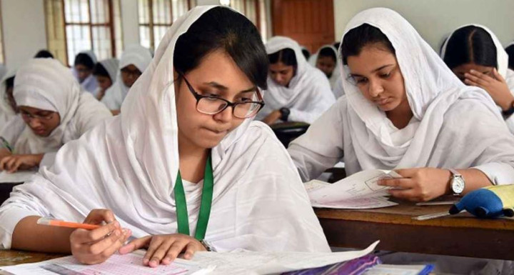 গোপালগঞ্জে বৃহস্পতিবারের এইচএসসি ও সমমান পরীক্ষা স্থগিত