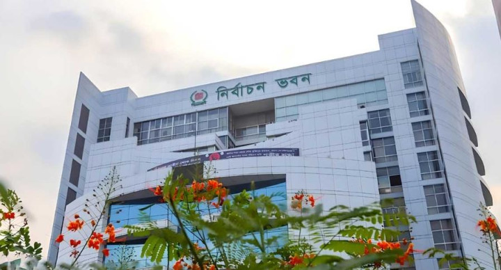 পরিচয়পত্র সংশোধনে ফের সুযোগ দিচ্ছে ইসি, সময়সীমা নির্ধারণ
