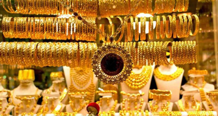 ২৪ ঘণ্টার ব্যবধানে আবারও বাড়ল সোনার দাম