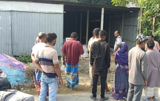 সদরপুরে রাতের আঁধারে পৈত্রিক সম্পত্তি জবর দখলের অভিযোগ