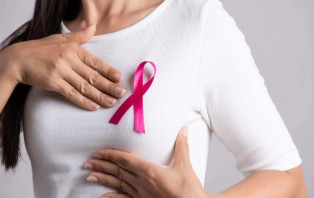 ব্রেস্ট ক্যানসারের নীরব ৫টি লক্ষণ!
