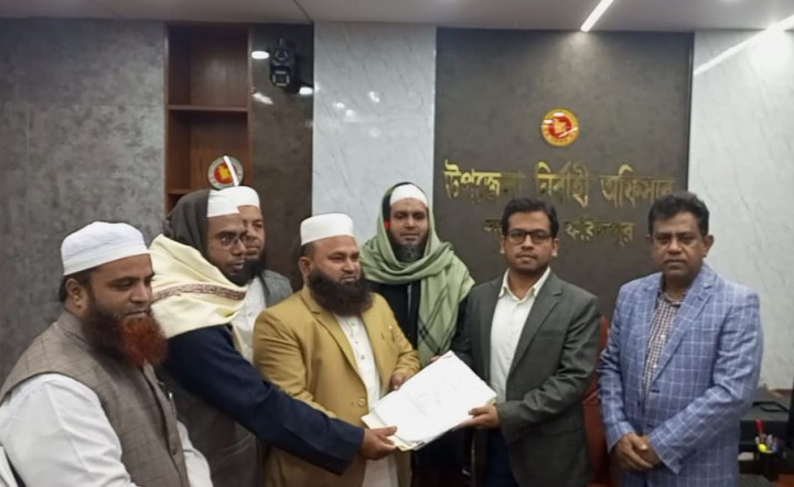 ফরিদপুর-৪ আসনে বাংলাদেশ খেলাফত মজলিসের প্রার্থীর মনোনয়নপত্র জমা