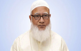 রাতে হঠাৎ জামায়াত আমিরের ফেসবুক পোস্ট