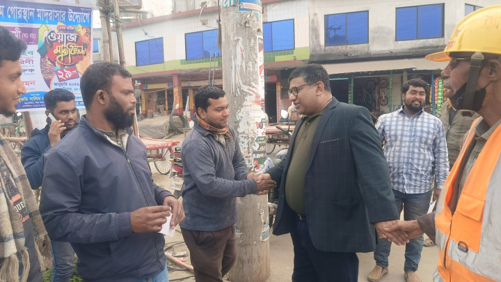 ফরিদপুর-১ আসনে আরিফুর রহমান দোলনের ব্যাপক গণসংযোগ