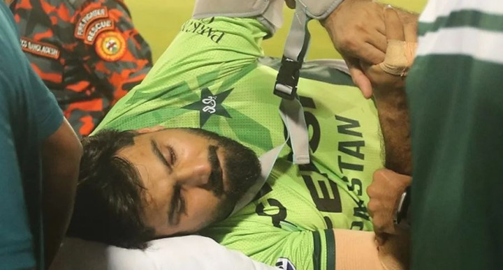পাকিস্তানি ফিল্ডারের অবস্থা গুরুতর, এভারকেয়ারে ভর্তি