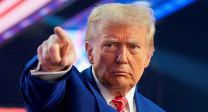 যুক্তরাষ্ট্রকে তছনছ করেছে সুপ্রিম কোর্ট: ট্রাম্প