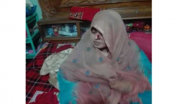 পিরোজপুরে মাকে কুপিয়ে হত্যা করল মেয়ে