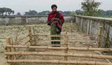 প্রথা ভেঙে প্রথমবারের মত যৌনকর্মীর জানাজা