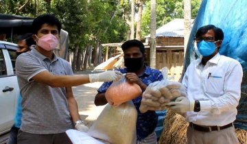 সদরপুরে নিন্ম আয়ের মানুষের মাঝে ত্রান বিতরণ