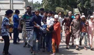 ভোলায় পুলিশ-গ্রামবাসীর সংঘর্ষে নিহত ৪