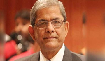 'খালেদা জিয়া বাইরে থাকলে অপশাসন করতে পারতো না'