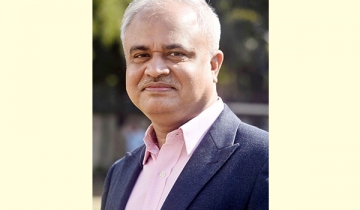 সবকিছুতেই যেন এলাহি ভরসা